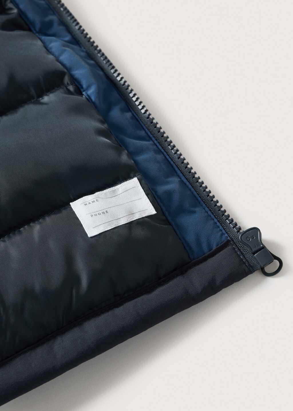 Bicolor quilted anorak - Details of the article 8