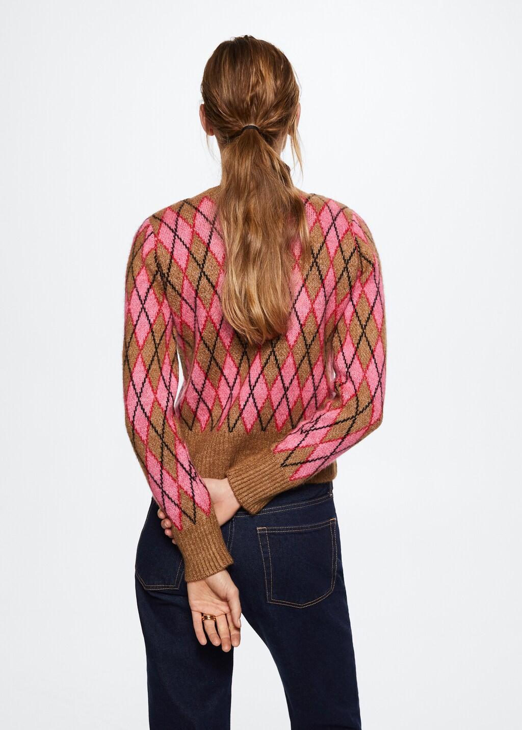 Rhombus design sweater - Reverse of the article