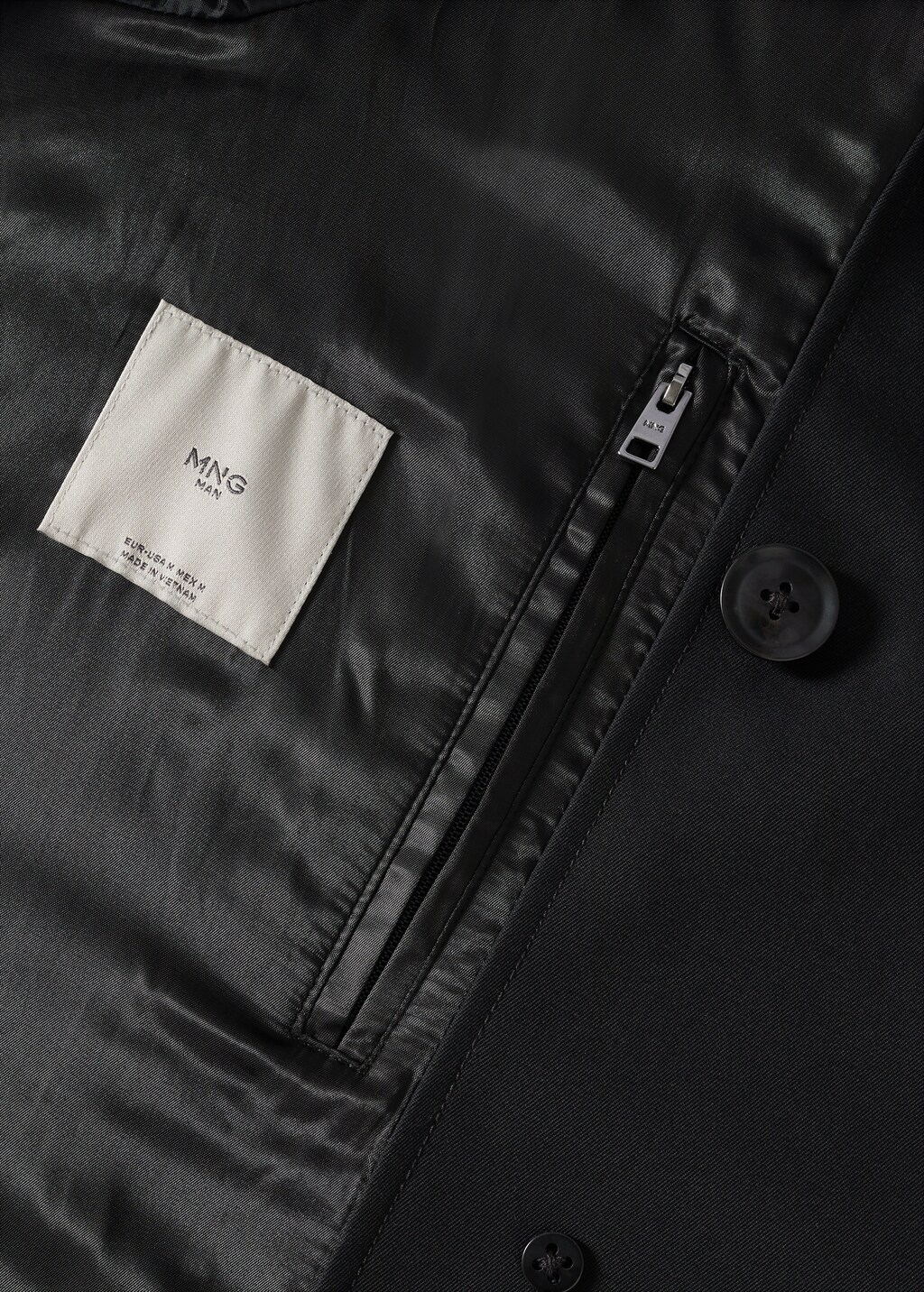 Classic water-repellent trench coat - Details of the article 8