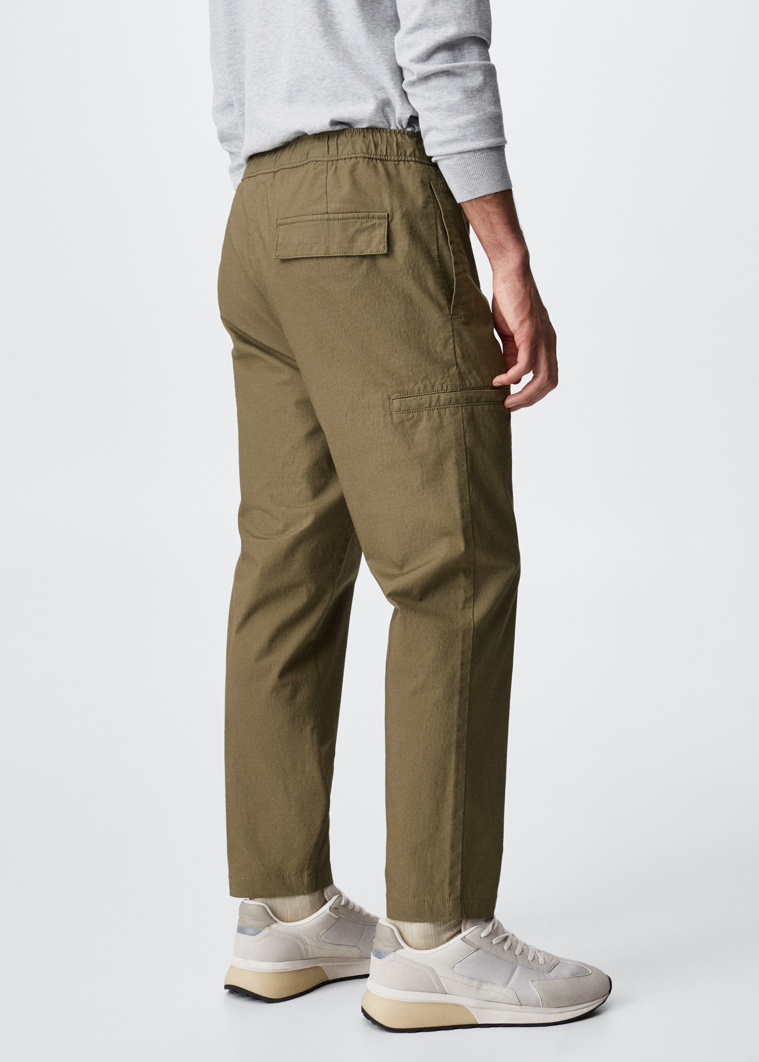 Pocket jogger trousers - Reverse of the article