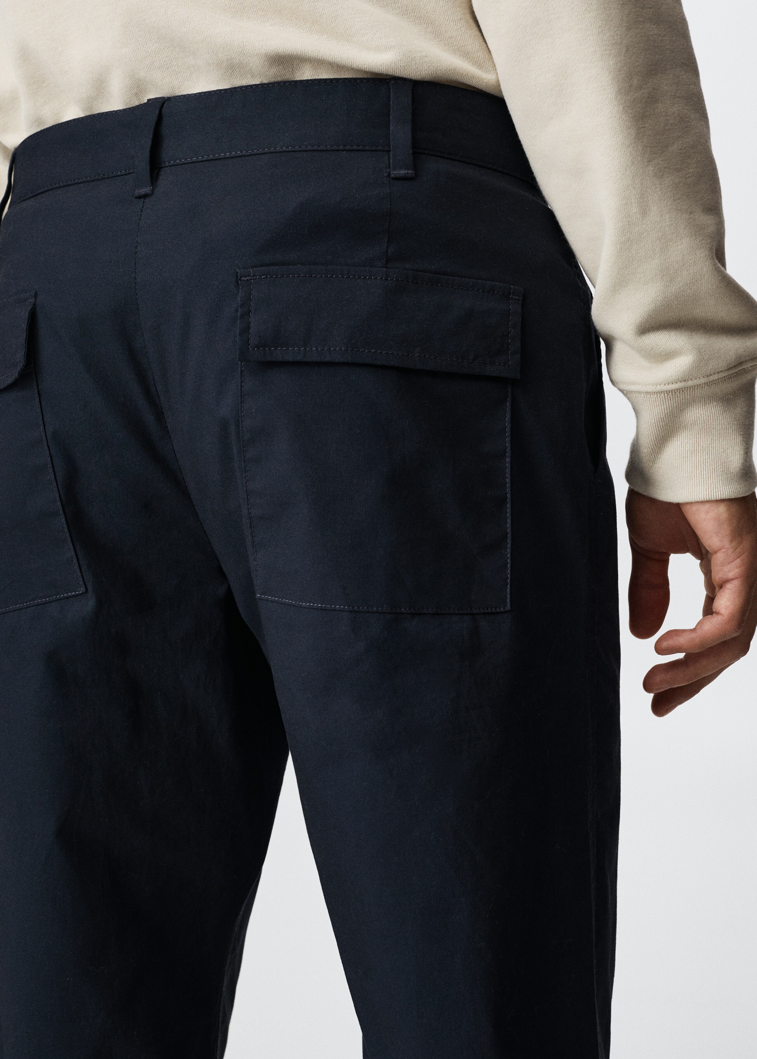 Regular-fit chino trousers - Details of the article 3