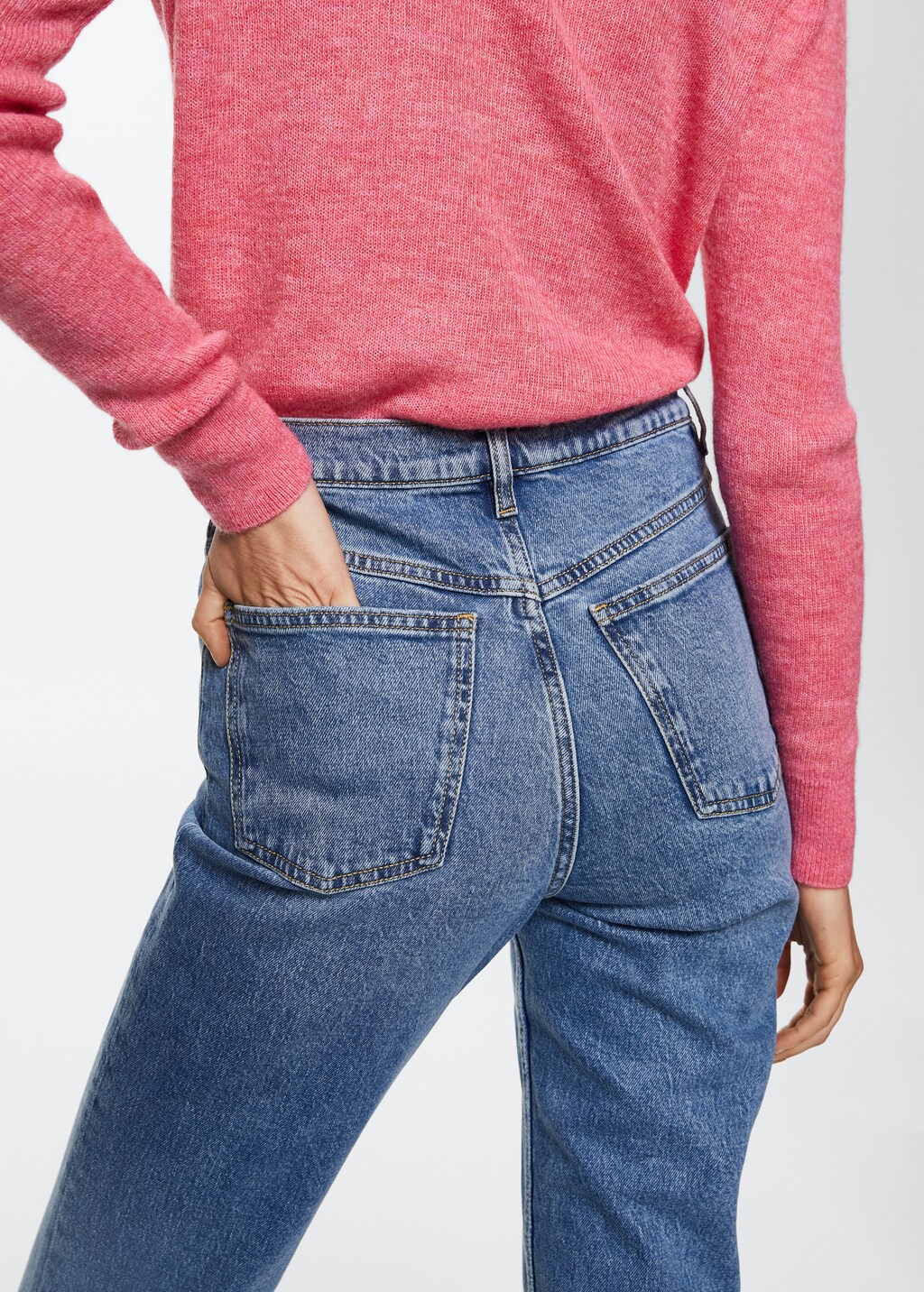 Comfort Mom-Jeans mit hoher Bundhöhe - Detail des Artikels 2