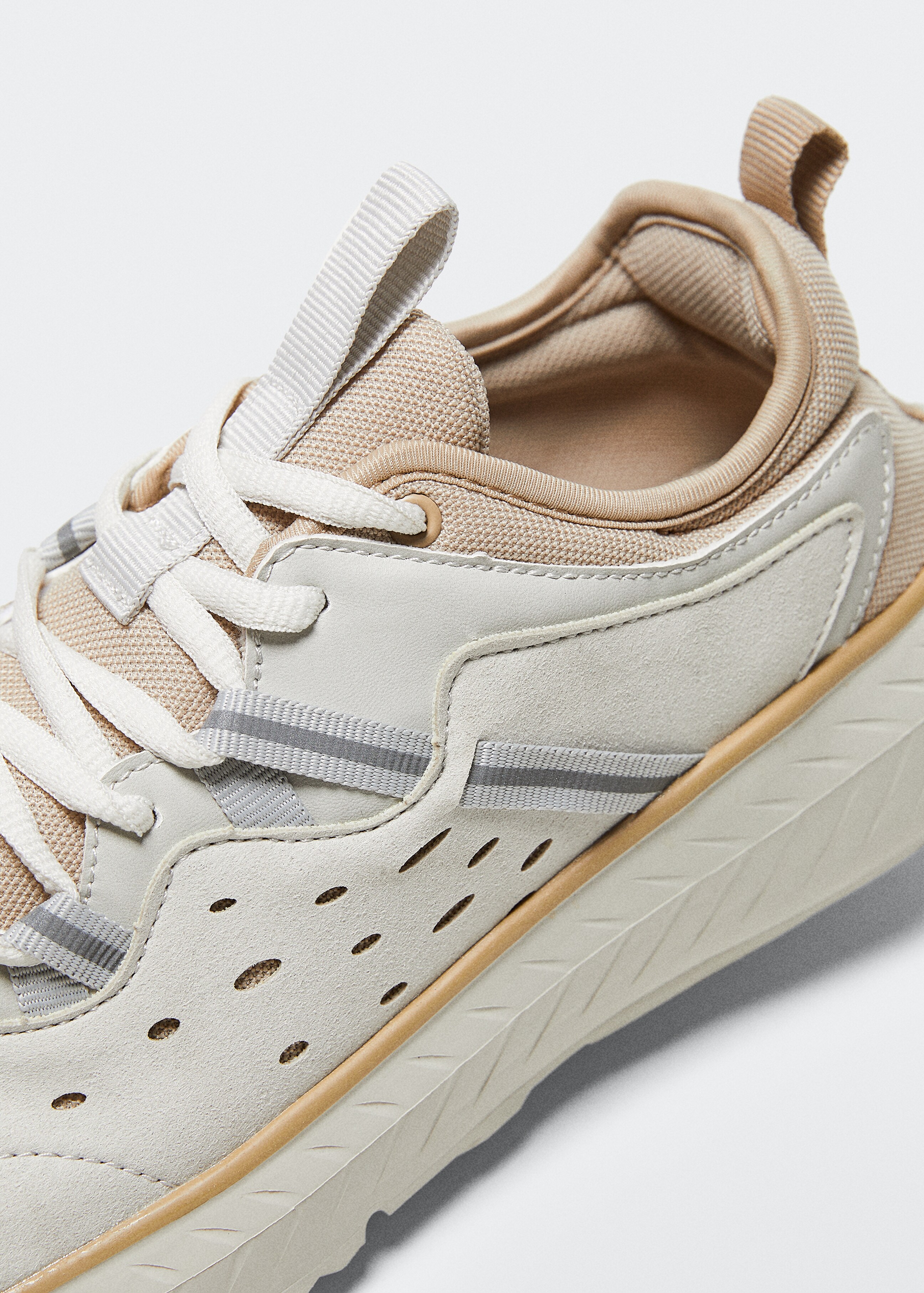 Volume sole sneakers - Details of the article 2
