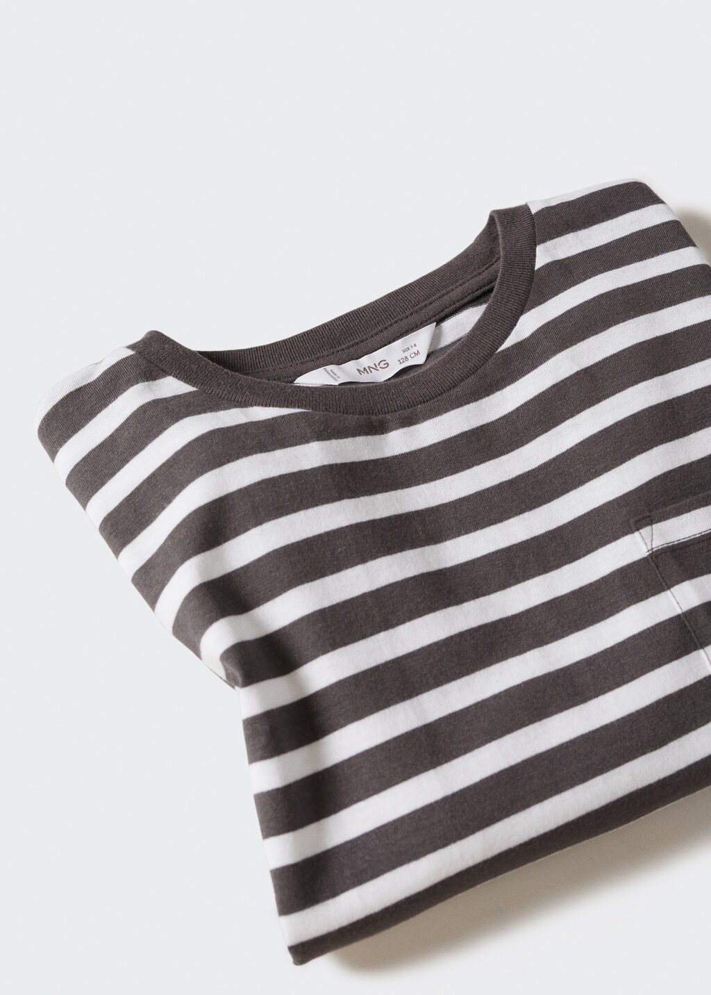 Striped cotton T-shirt - Details of the article 8