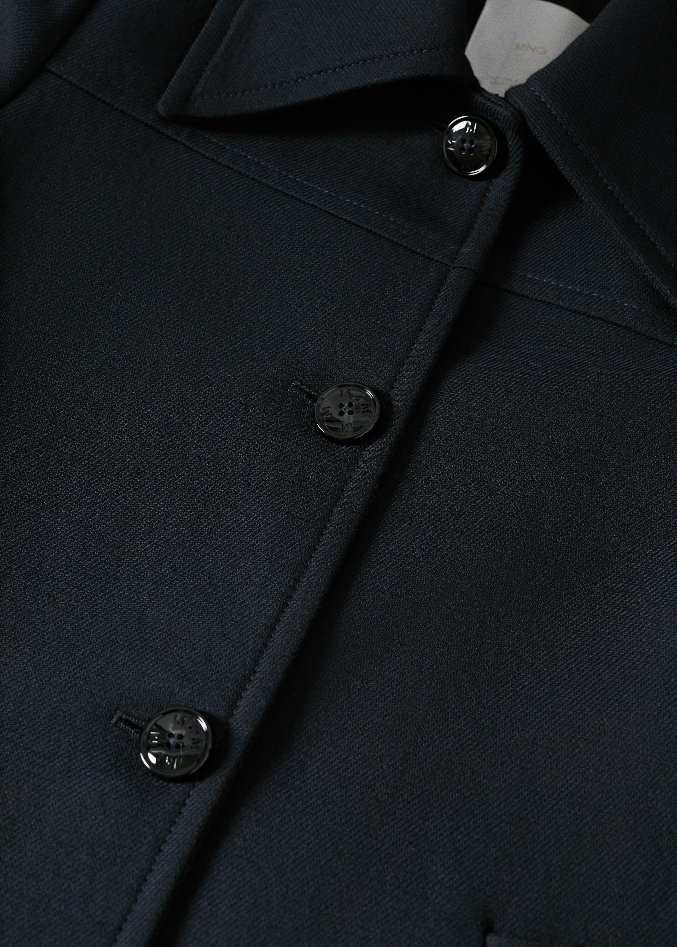 Fitted coat with buttons - Details of the article 8