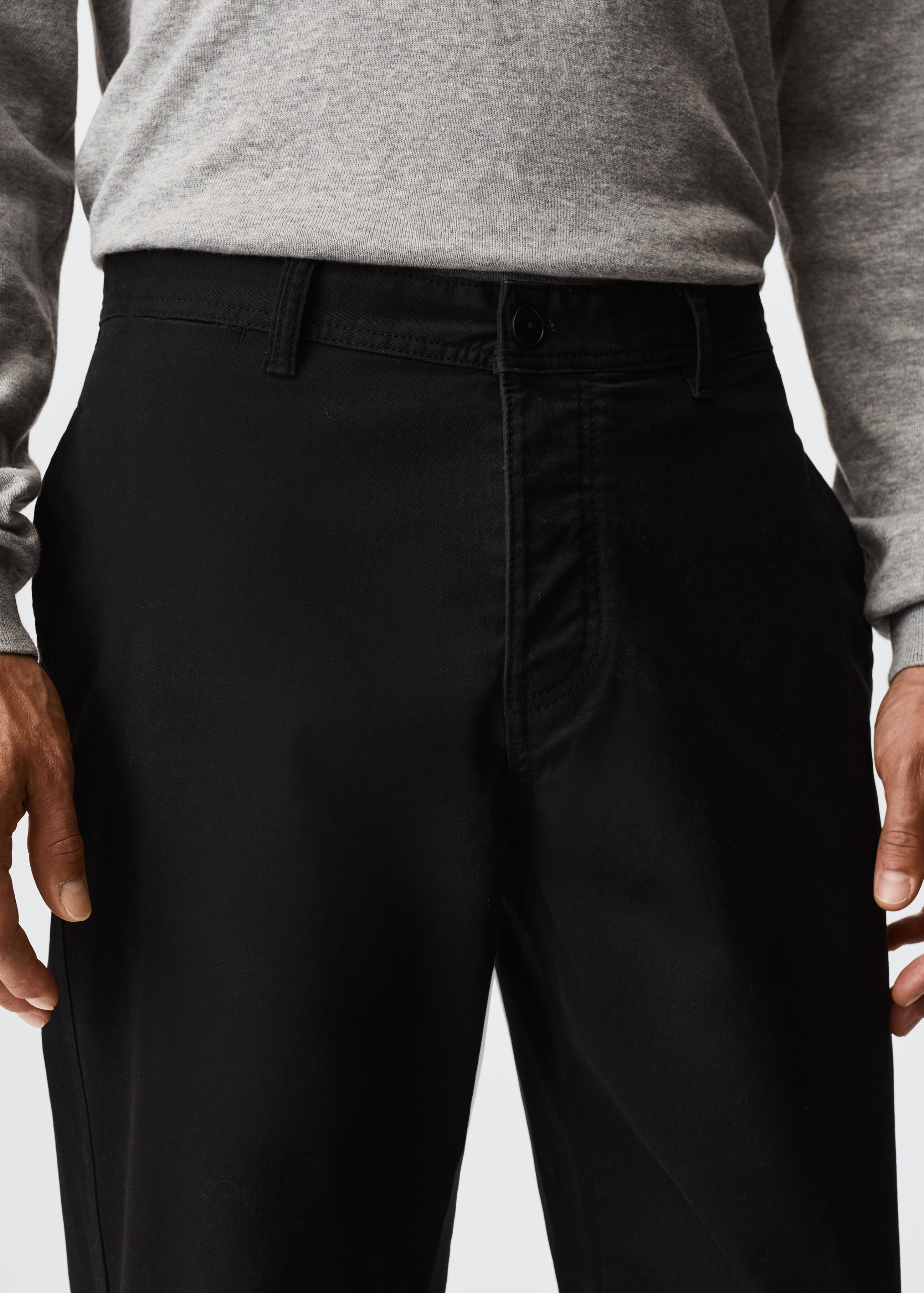Straight-fit chino trousers - Details of the article 1