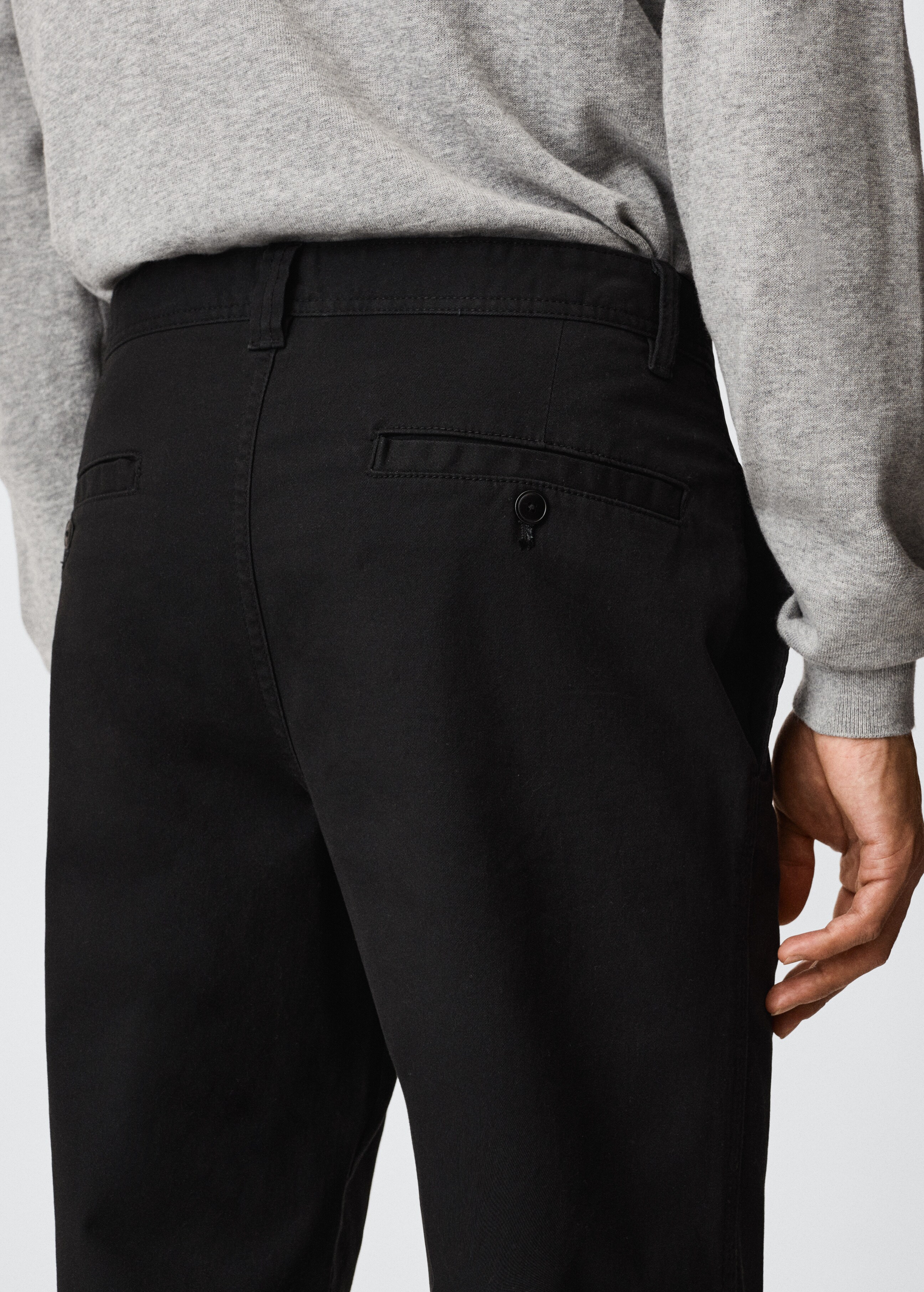 Straight-fit chino trousers - Details of the article 3