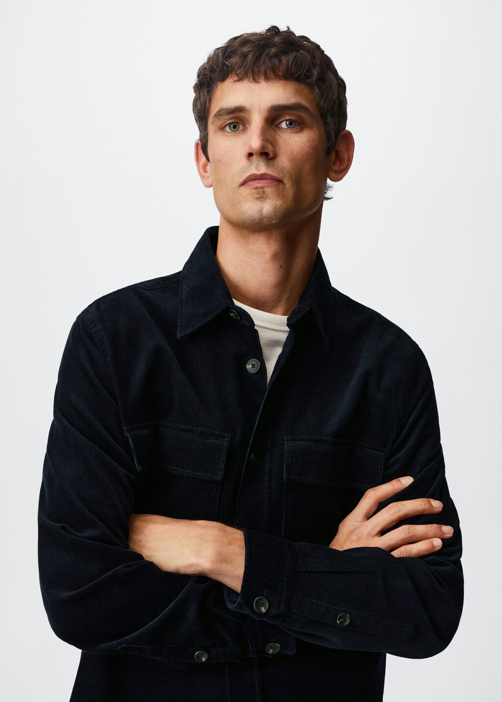 Corduroy pockets overshirt  - Details of the article 1