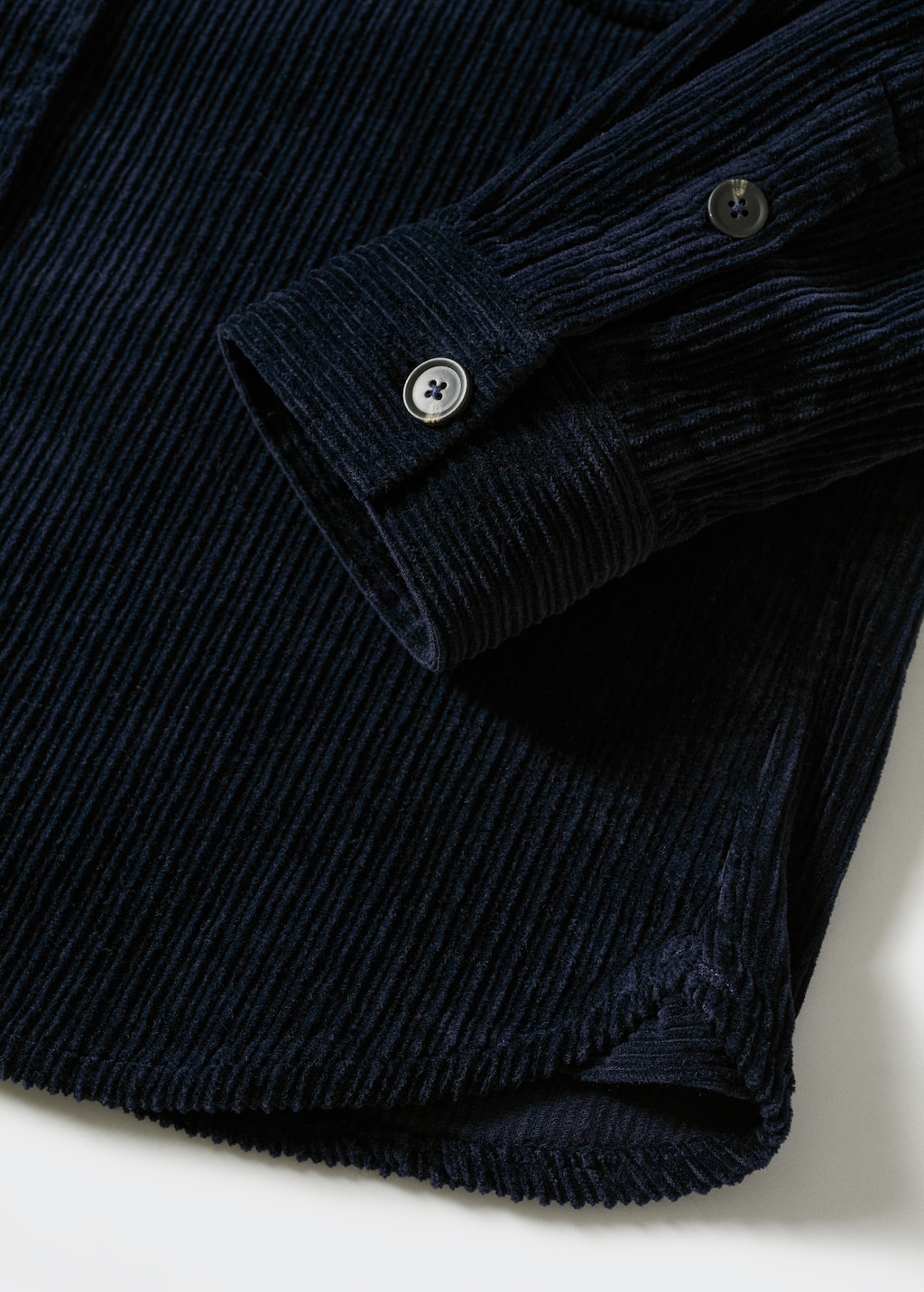 Corduroy pockets overshirt  - Details of the article 8