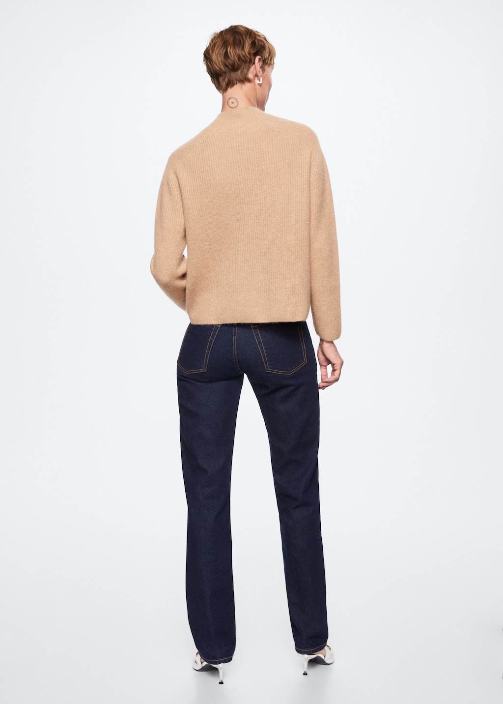 100% cashmere perkins-neck sweater - Reverse of the article