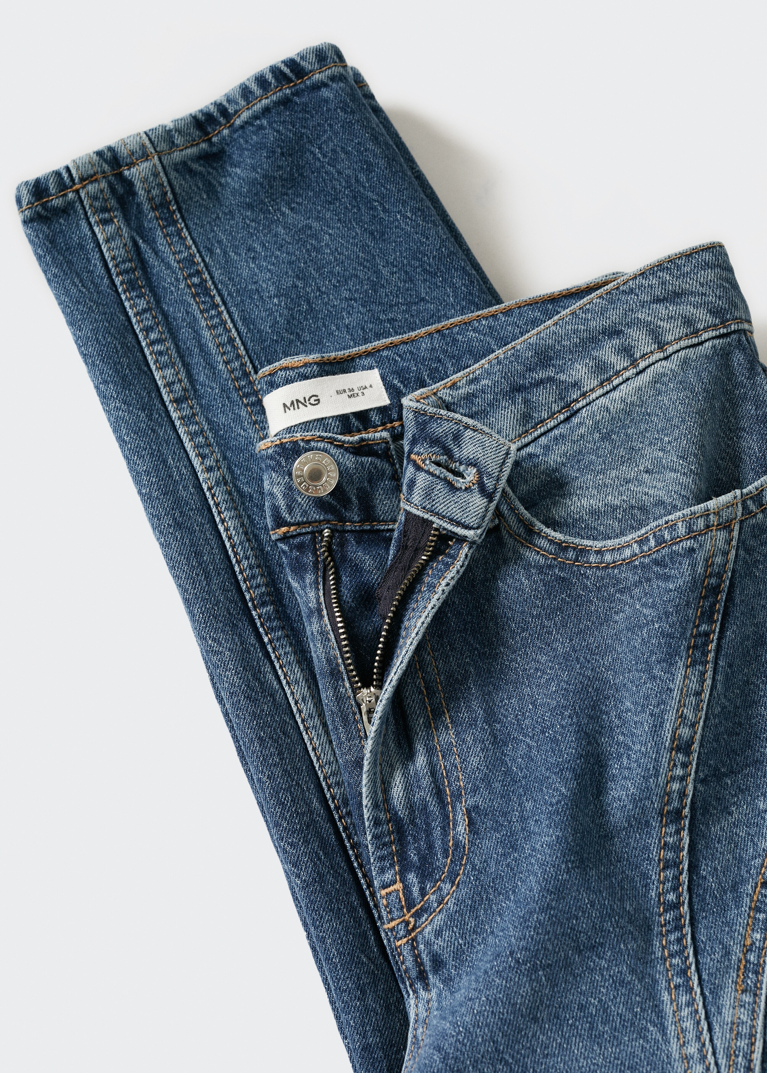 Decorative seam jeans - Details of the article 8