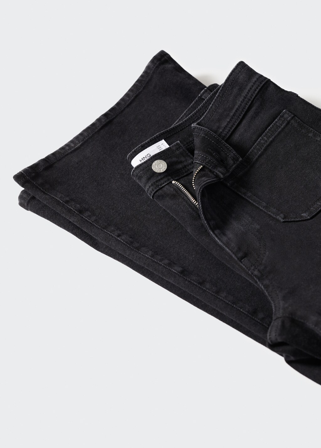 Flared jeans with pocket - Details of the article 8