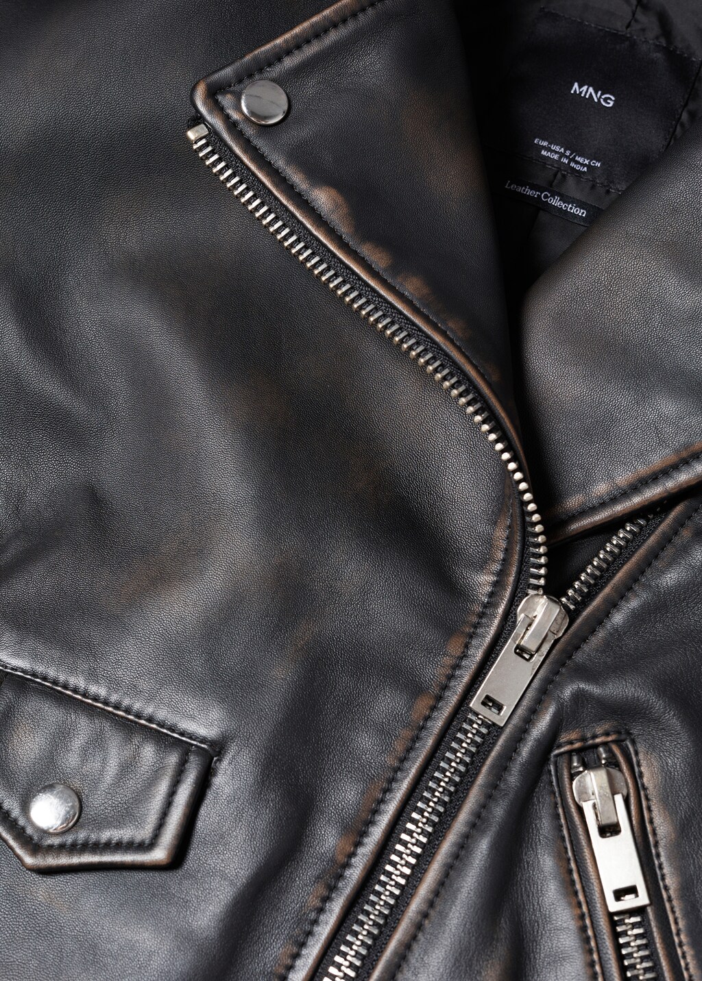 Worn-effect leather jacket - Details of the article 8