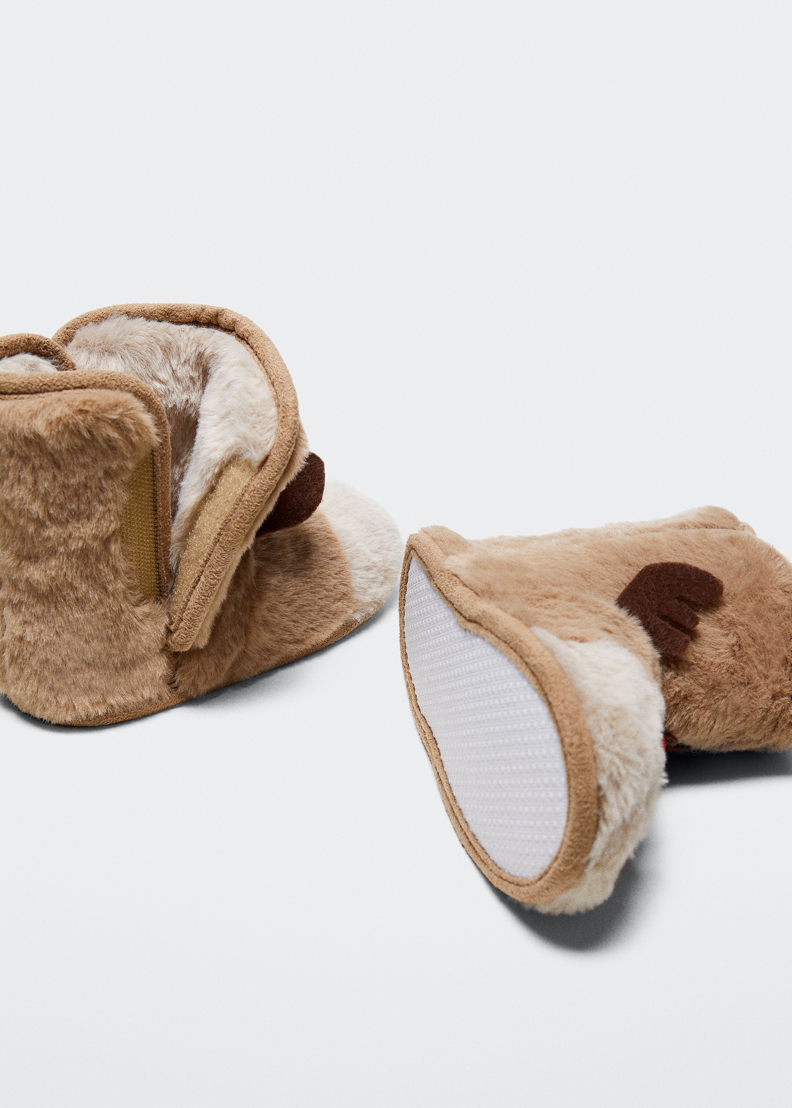 Reindeer slippers - Details of the article 3