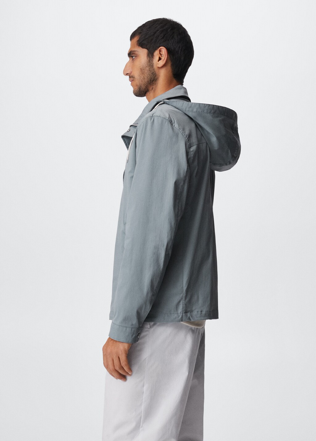 Hooded windbreaker jacket - Details of the article 2