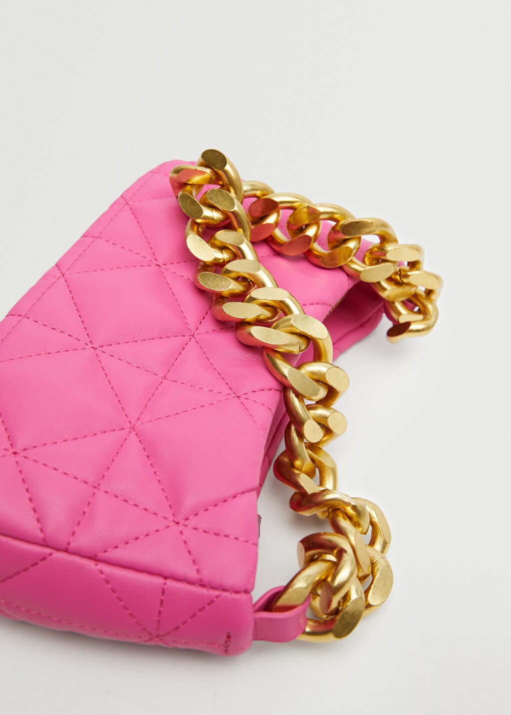 Quilted chain bag - Details of the article 2