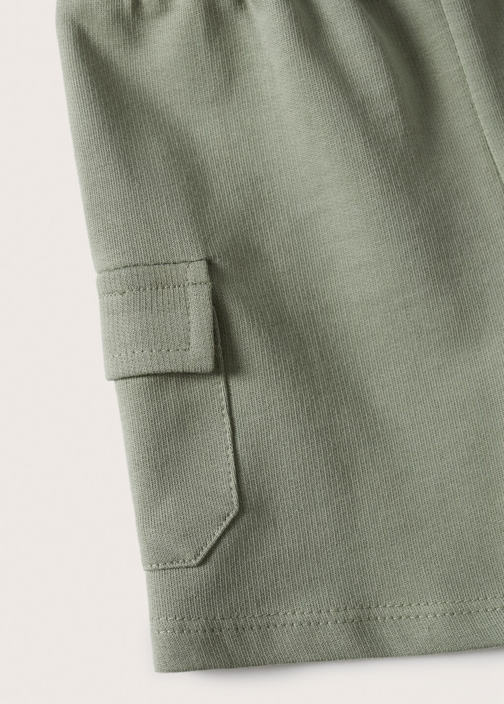 Cargo pockets cotton bermuda shorts - Details of the article 9