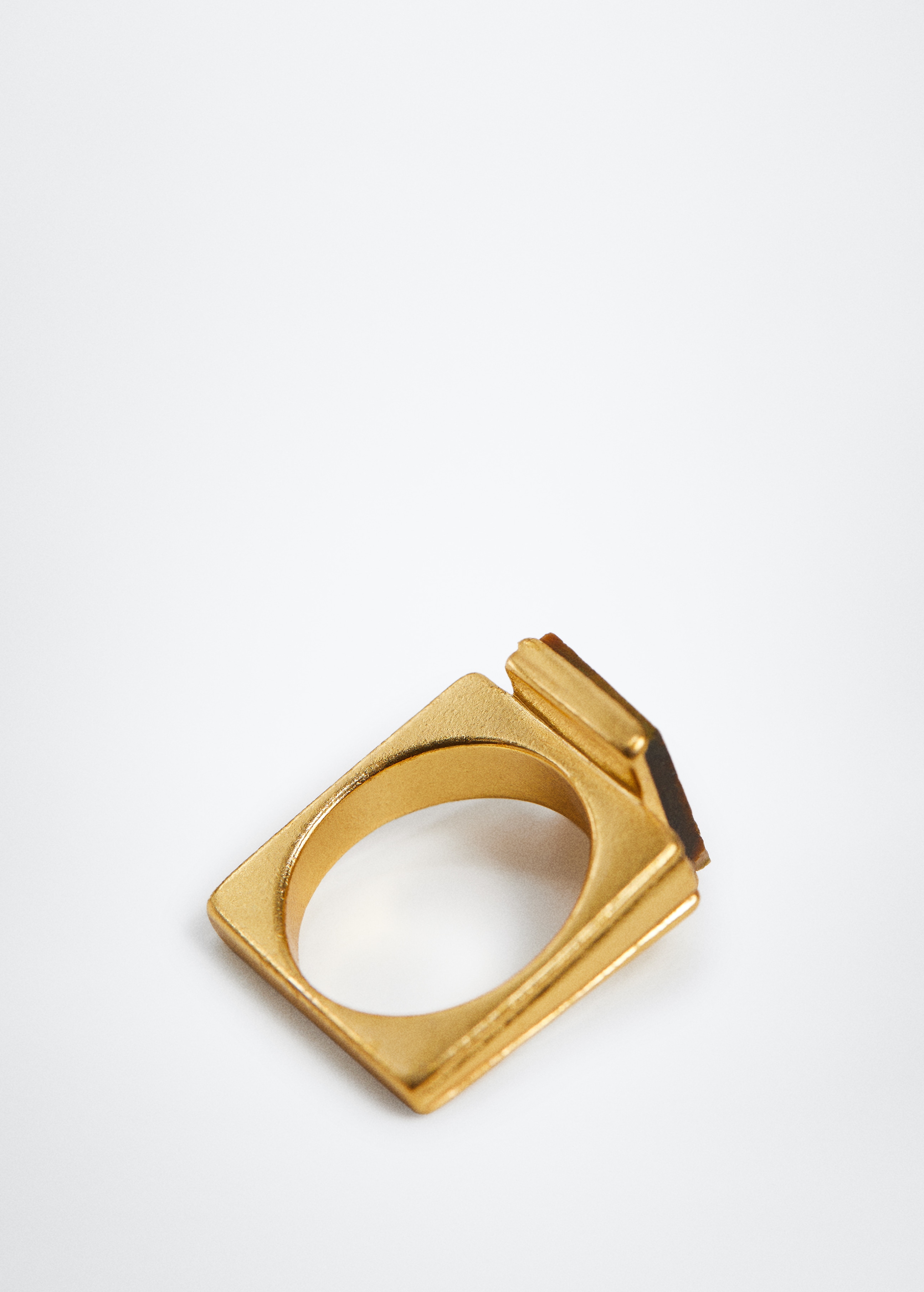 Ring with square design  - Details of the article 2