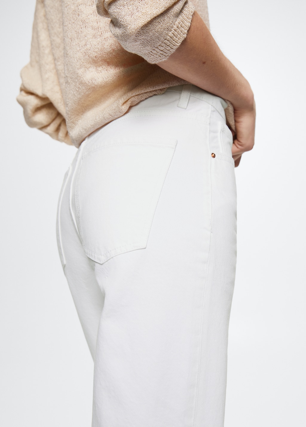 High-rise wideleg jeans  - Details of the article 2