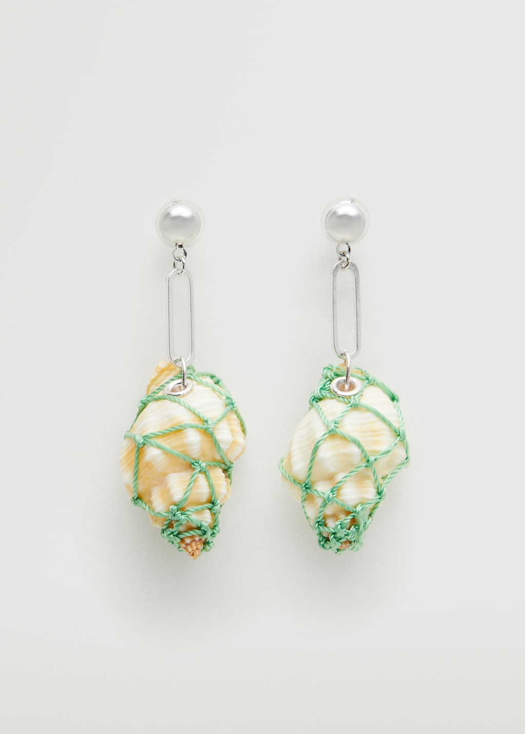 Shell pendant earrings - Article without model