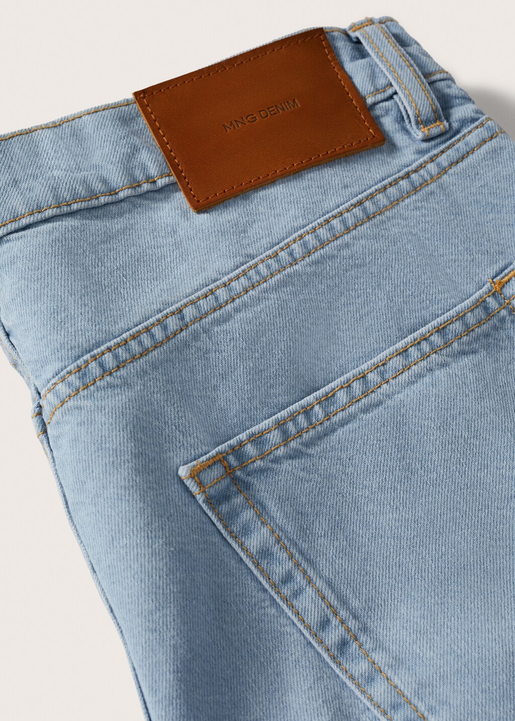 Bob straight-fit jeans - Details of the article 8