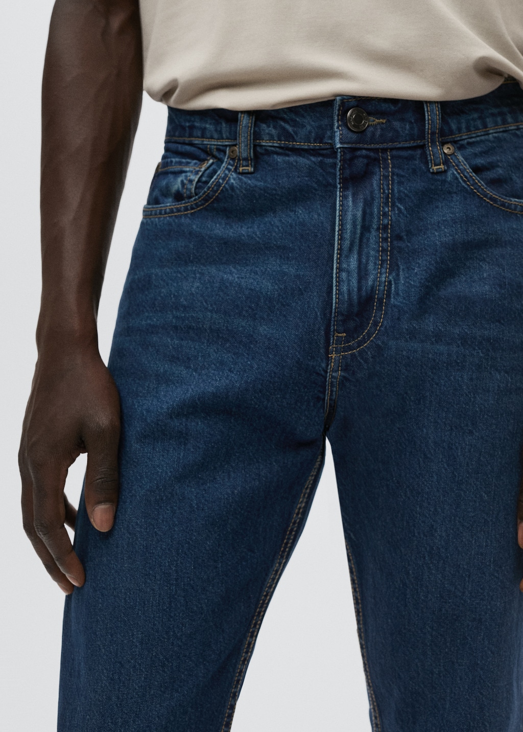 Bob straight-fit jeans - Details of the article 1