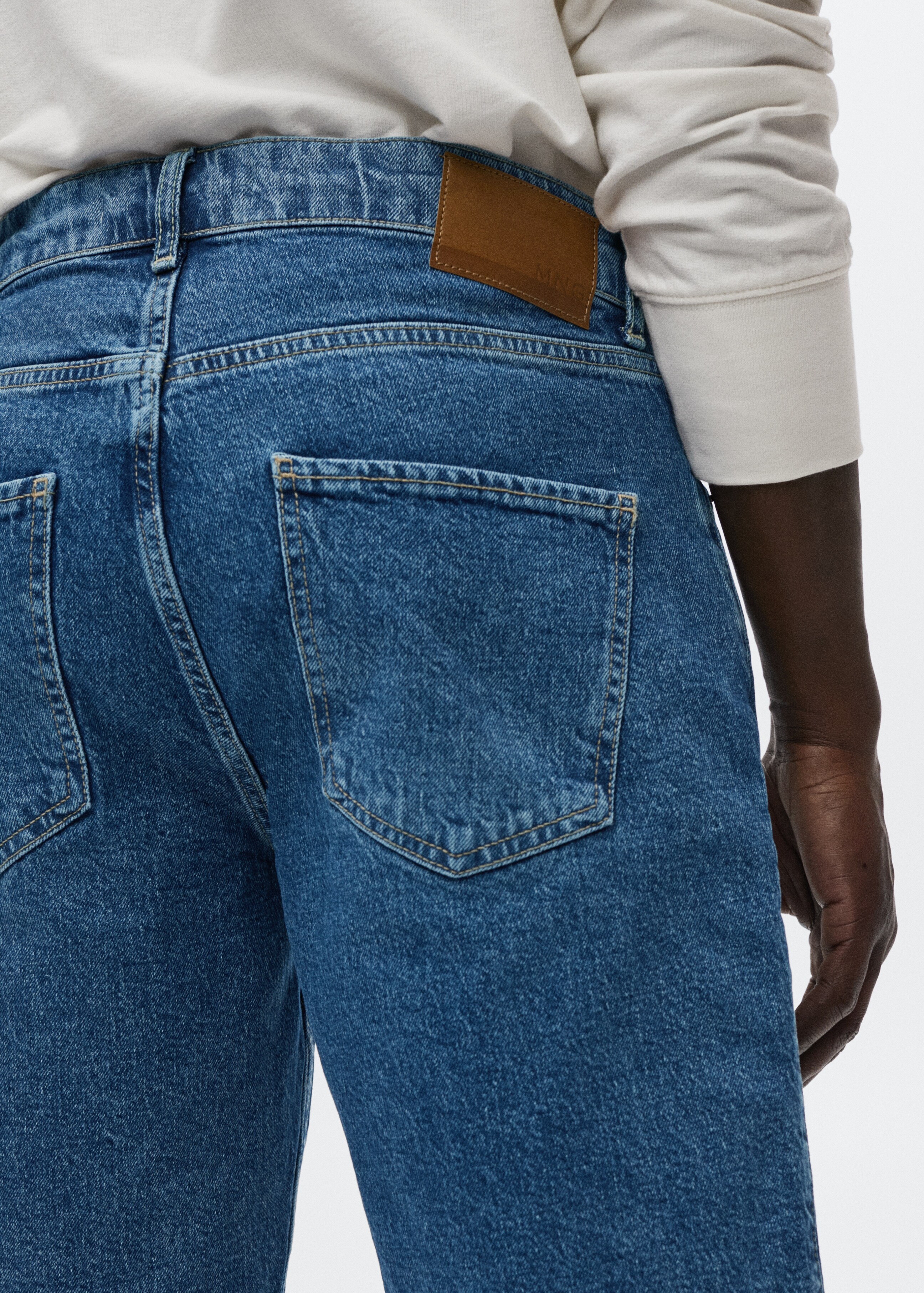 Regular Fit-Bermudashorts aus Jeans - Detail des Artikels 3