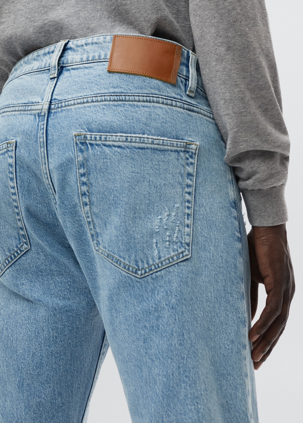 Ben tapered cropped jeans - Details of the article 3