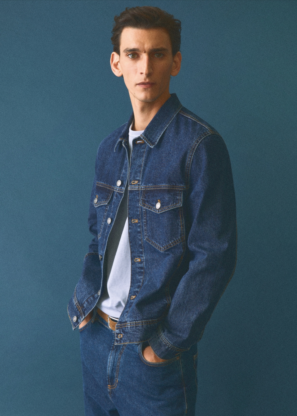 Pocketed denim jacket - Details of the article 5