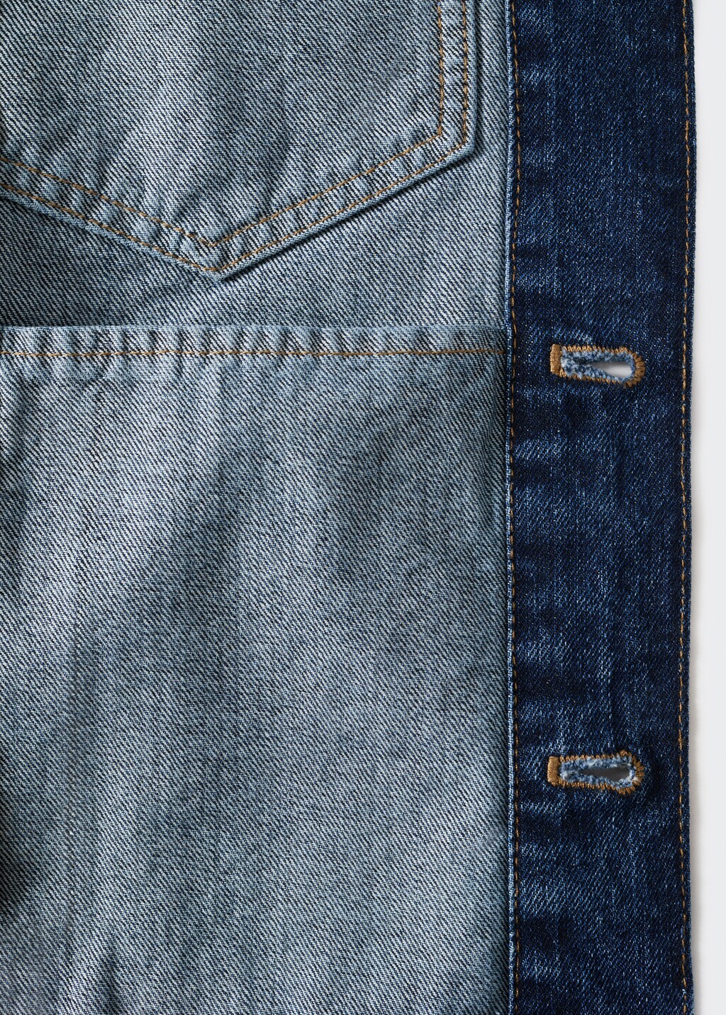 Pocketed denim jacket - Details of the article 7