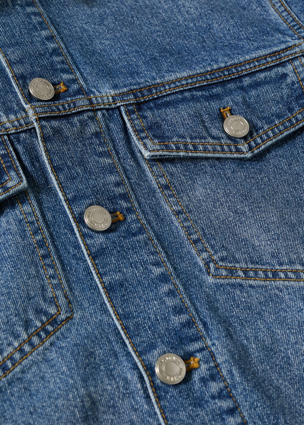 Pocketed denim jacket - Details of the article 8