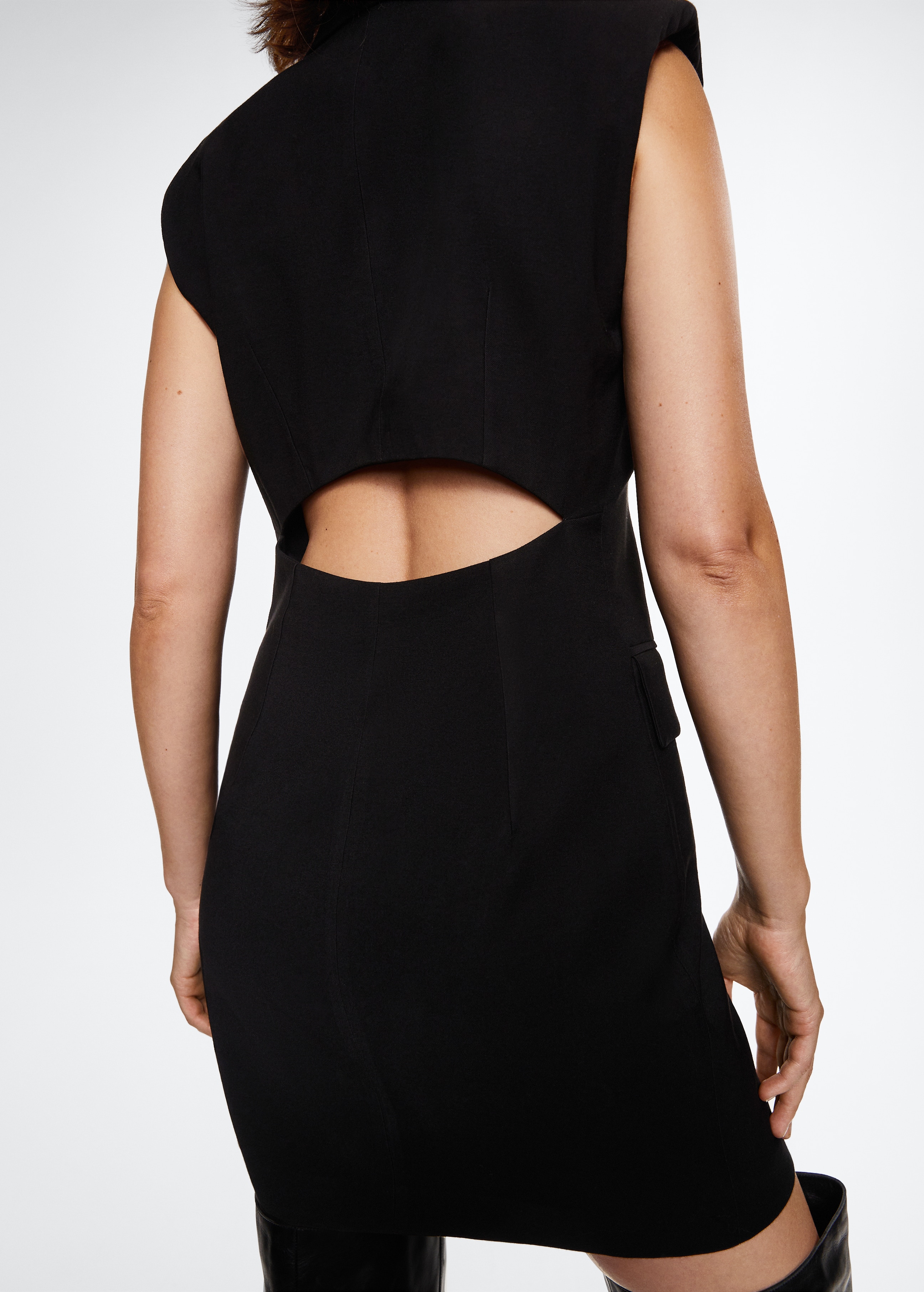 Cut-out back dress - Details of the article 6