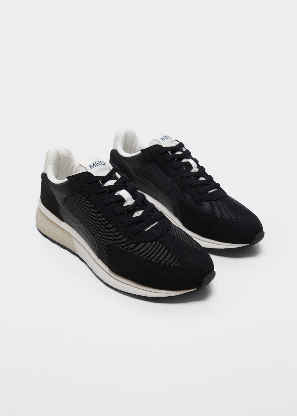 Volume sole sneakers - Medium plane