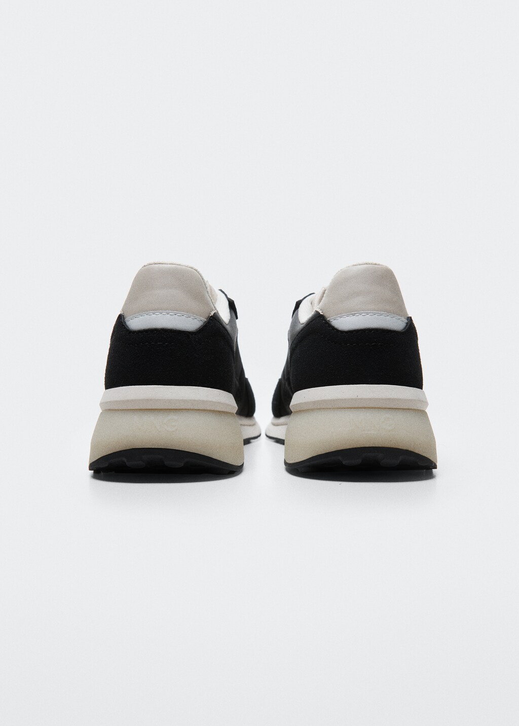 Volume sole sneakers - Details of the article 3