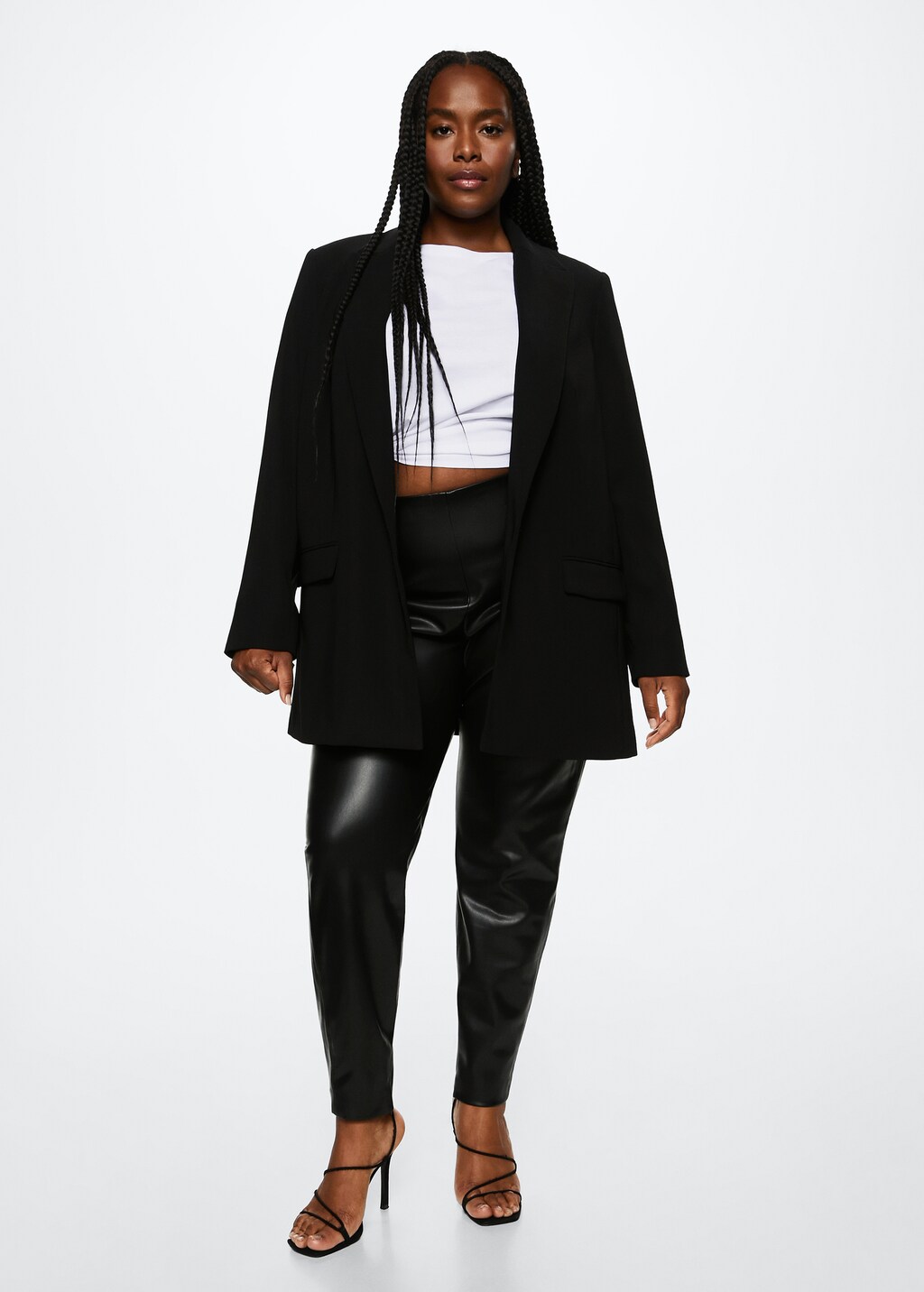 Leather-effect leggings with split hems - Details of the article 3