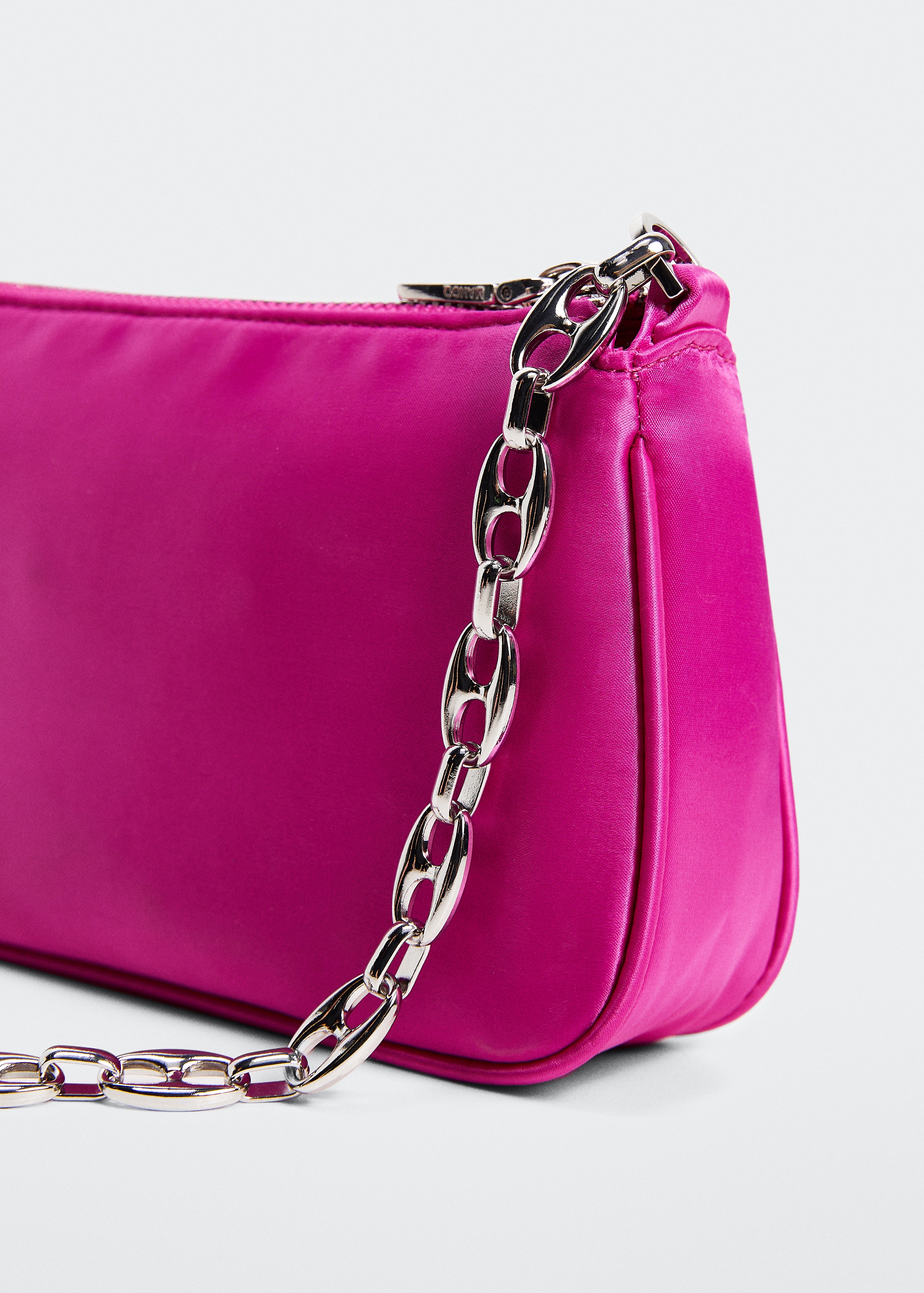 Satin chain bag - Details of the article 1
