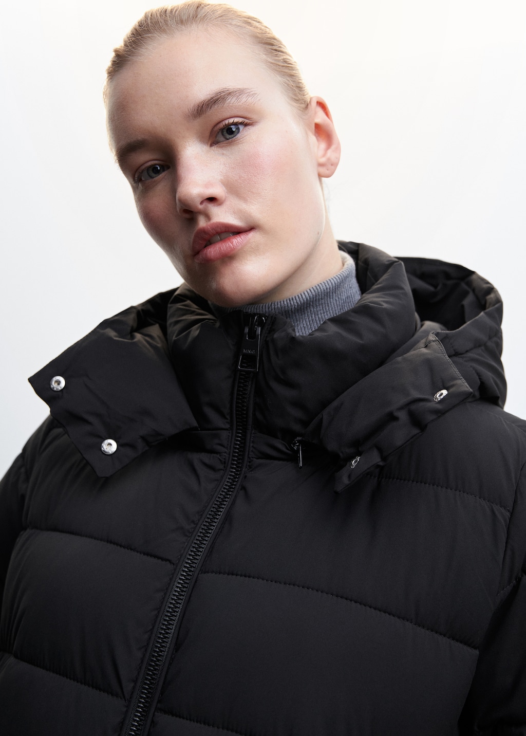 Hood quilted coat - Details of the article 4