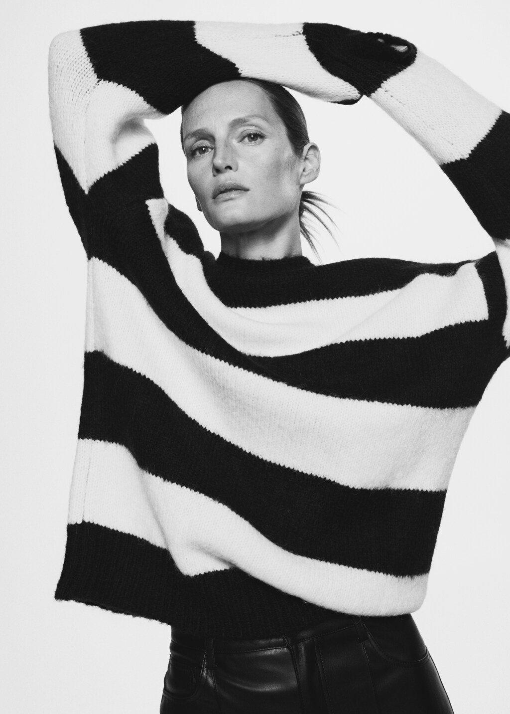 Oversized striped sweater - Medium plane