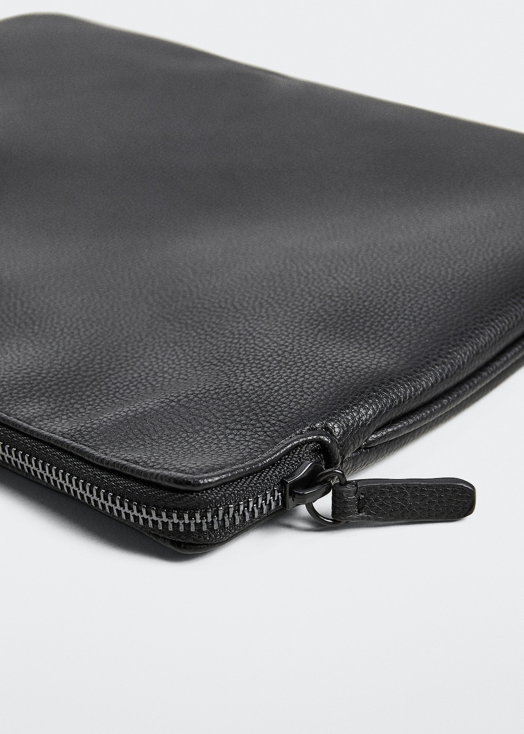 Leather-effect laptop case - Details of the article 2