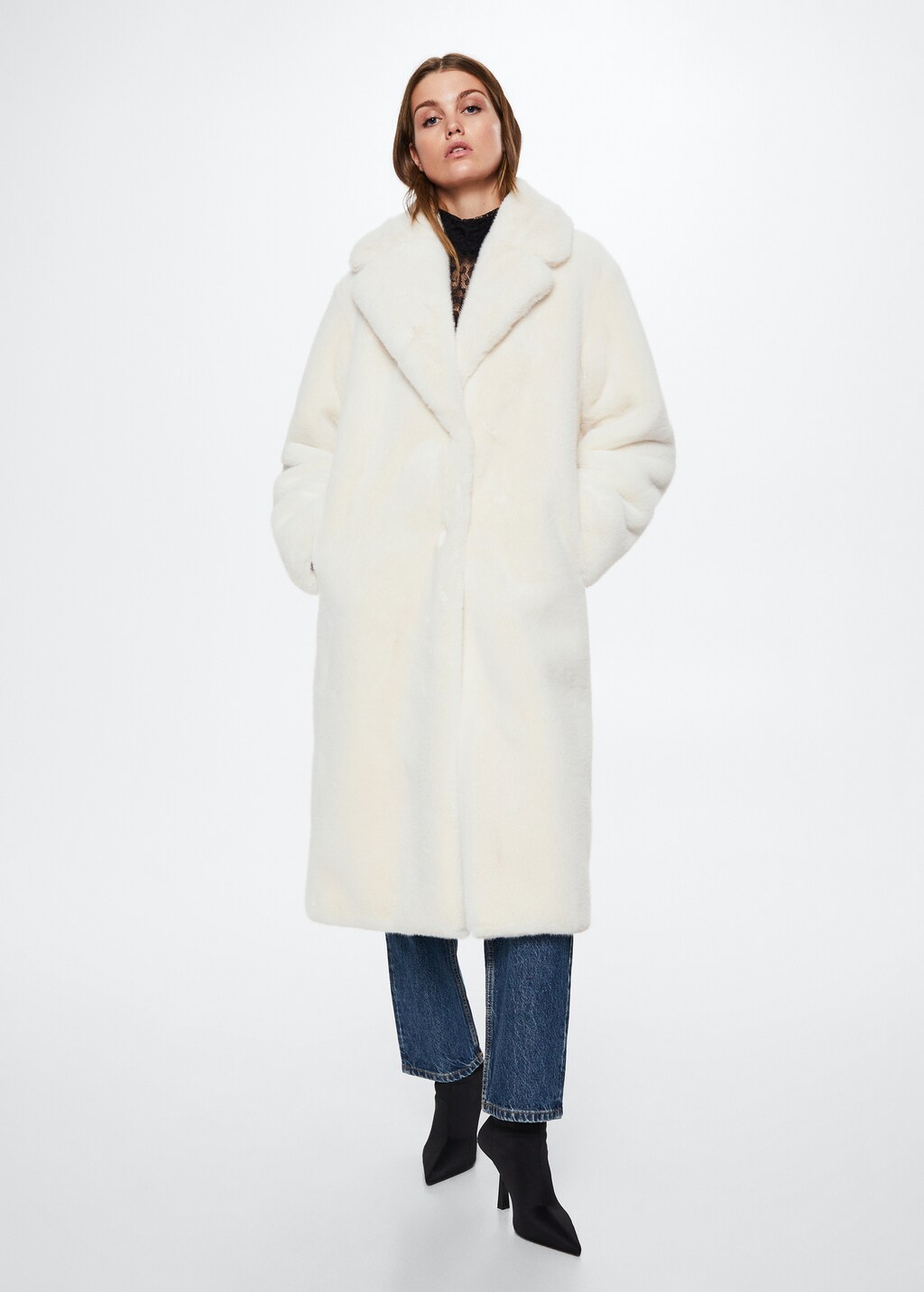 Oversized fur effect coat Women MANGO OUTLET Slovenia