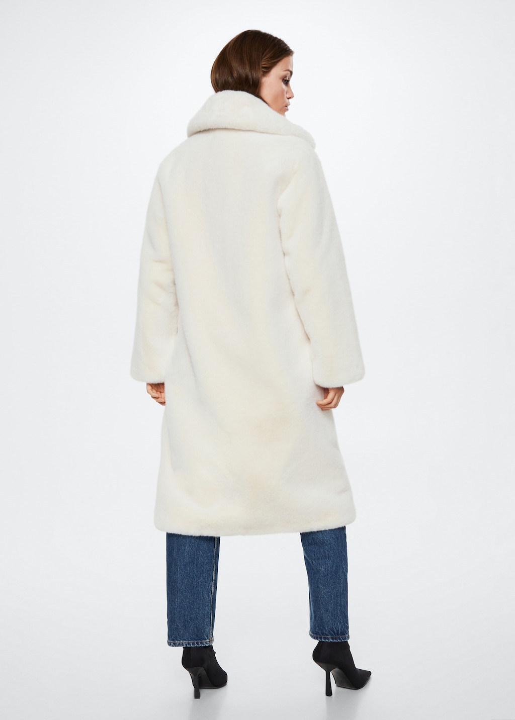 Mango oversized faux fur coat best sale