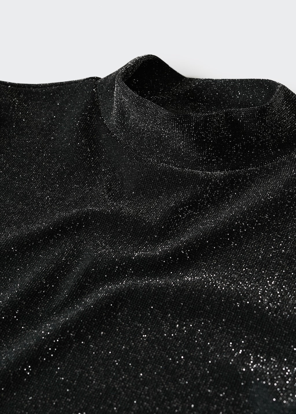 Shiny turtleneck t-shirt - Details of the article 8