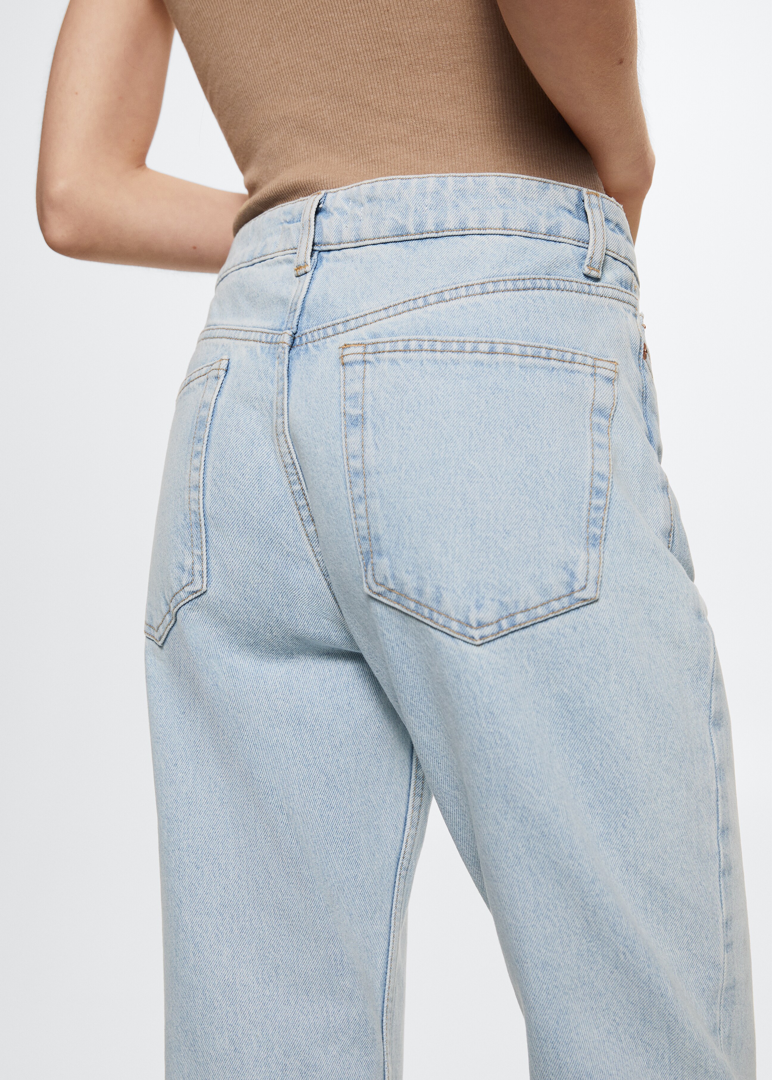 High-waist cropped straight jeans - Details of the article 7