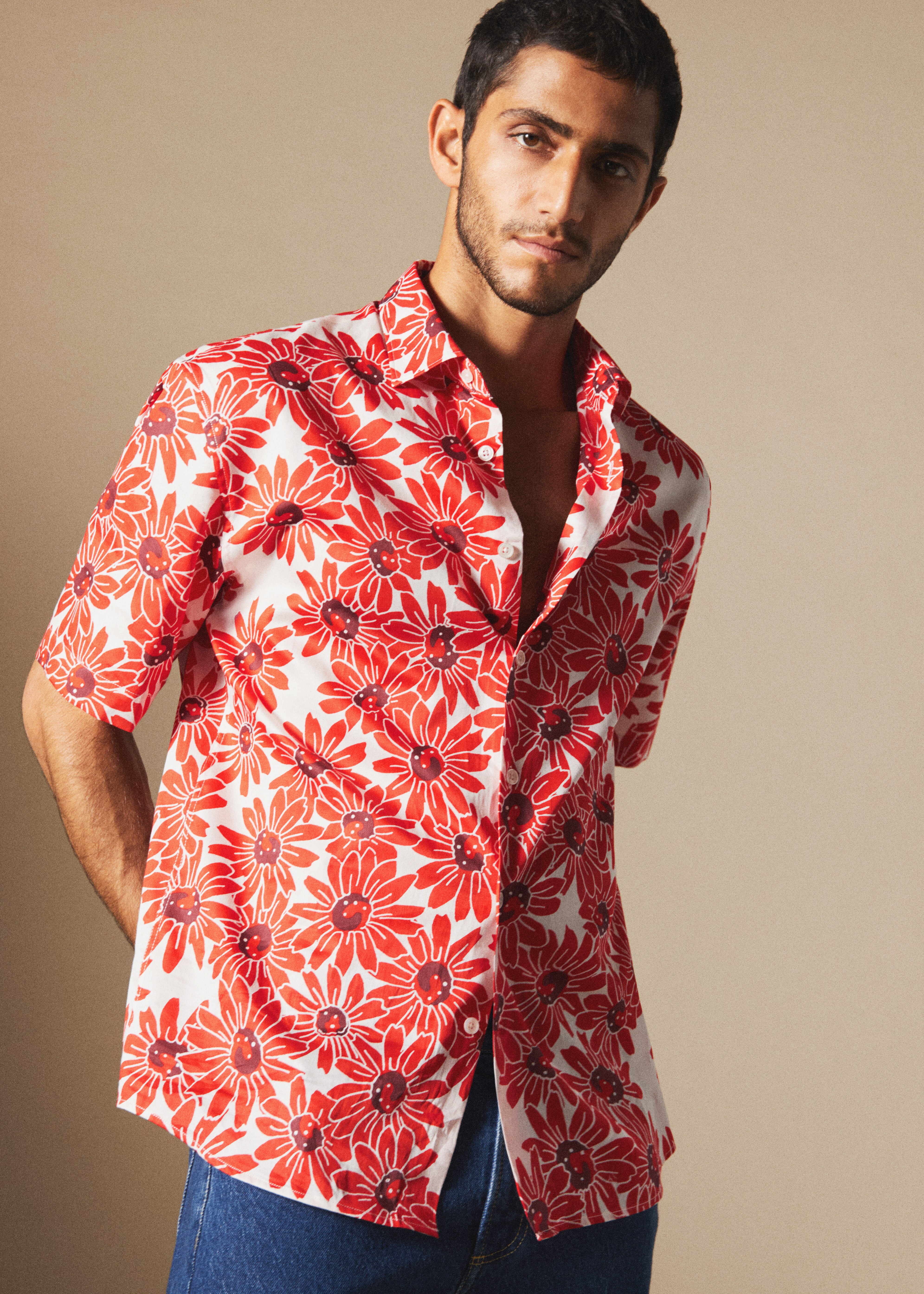 Floral print shirt - Details of the article 5