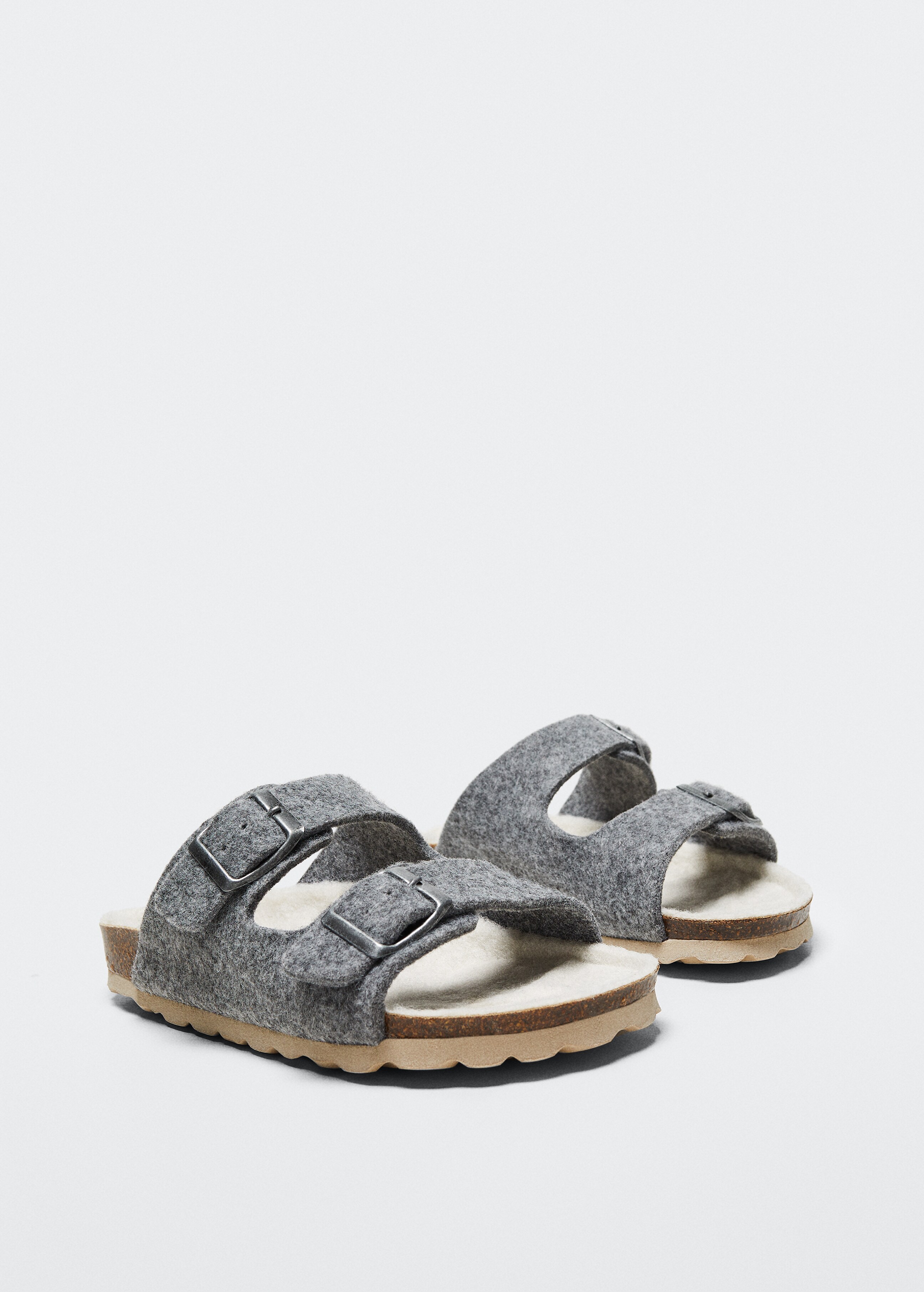 Sandal with felt buckles - Medium plane