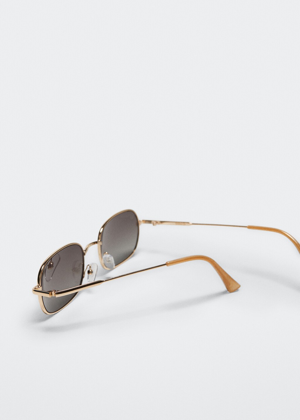 Metallic frame sunglasses - Details of the article 2