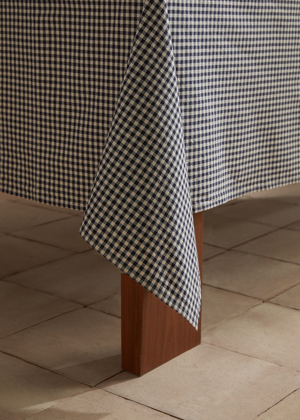 100% organic cotton tablecloth 150x250cm - Details of the article 2