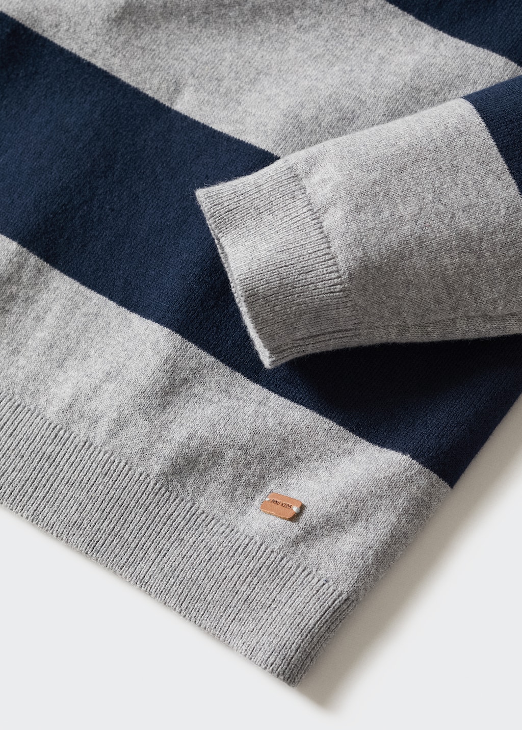 Striped knit sweater - Details of the article 8