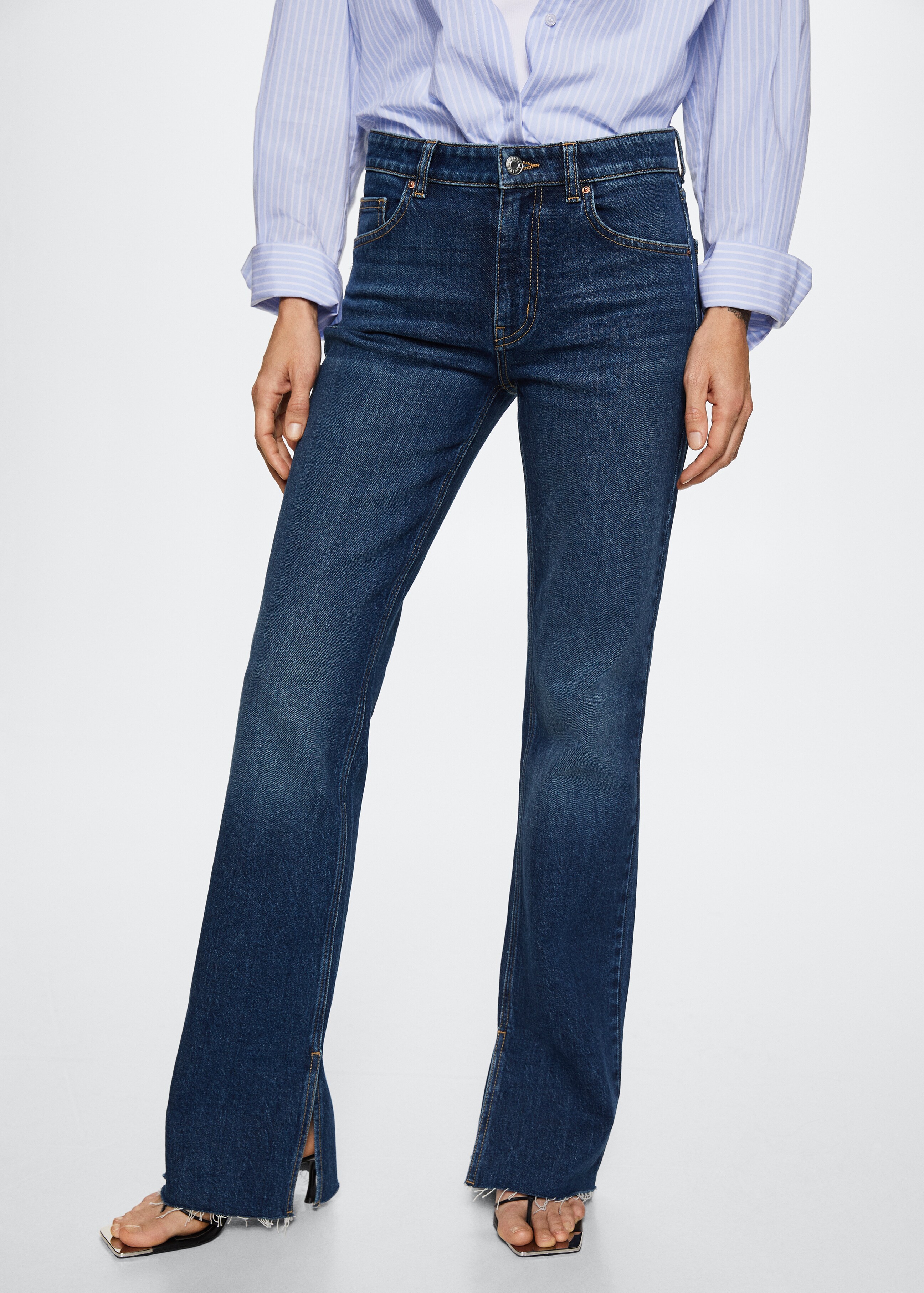 Gerade Jeans mit mittlerem Bund - Mittlere Ansicht