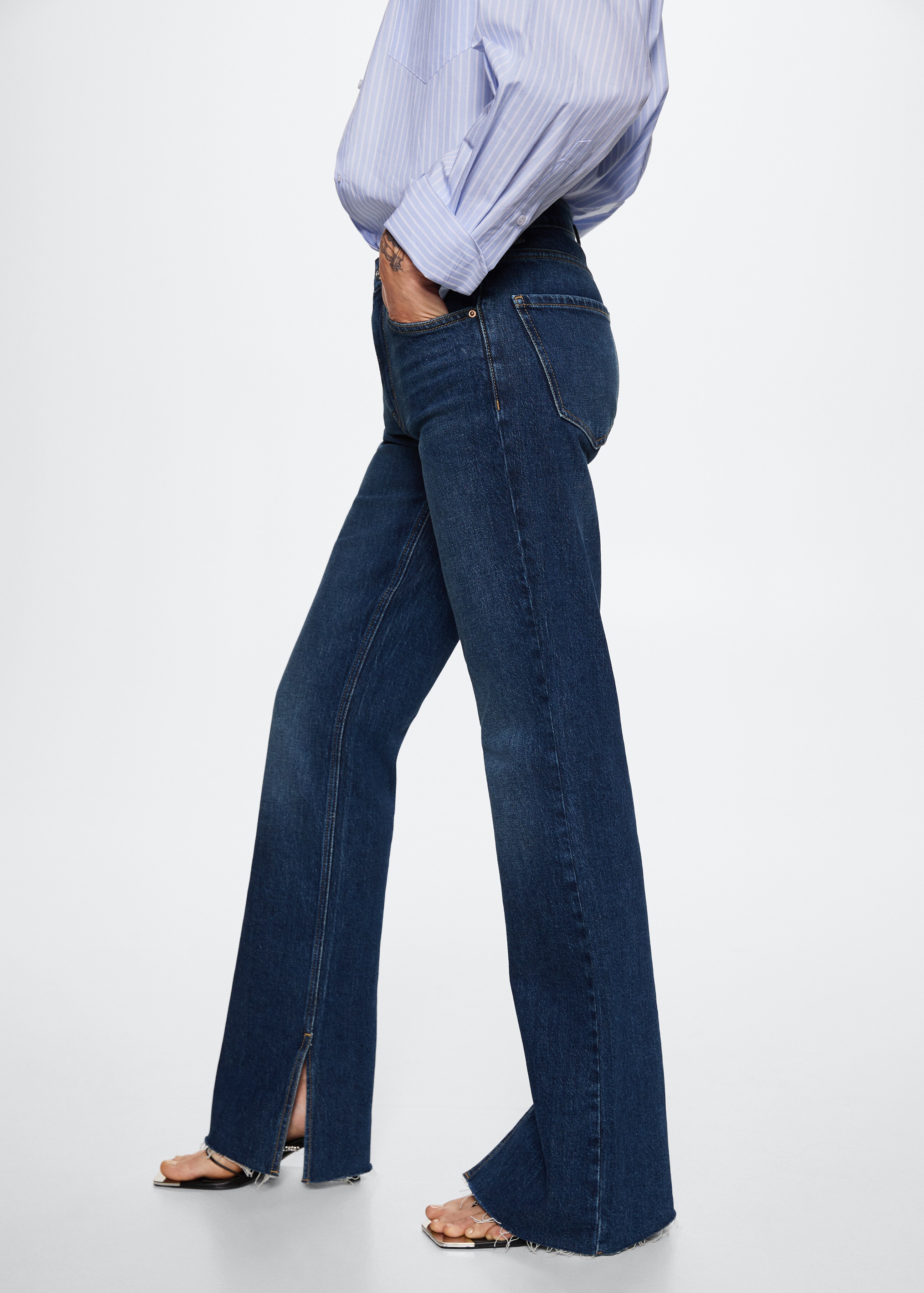 Gerade Jeans mit mittlerem Bund - Detail des Artikels 2